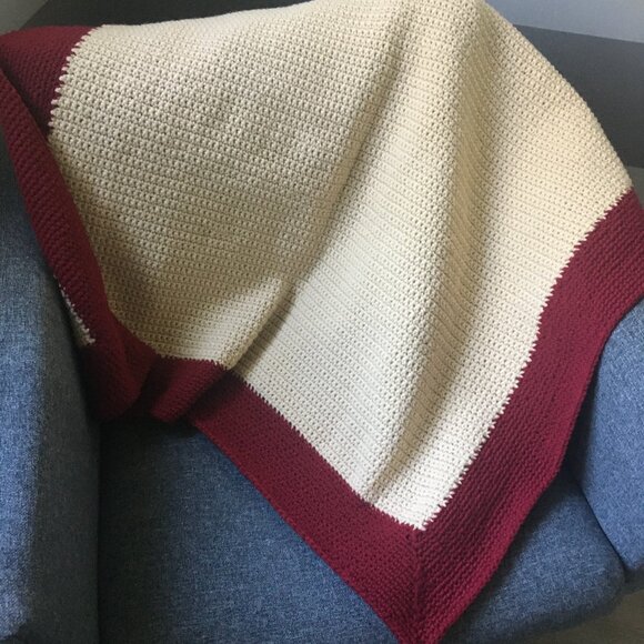 Hand Crocheted Two Tone Garnet Red Cream Border Lap Blanket Throw - Picture 5 of 13